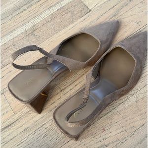 Zara suede mauve heels size 10